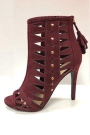  Detailed Wine Heels