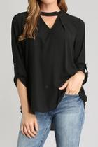  Solid Keyhole Blouse