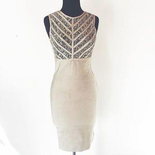  Beige Fitted Dress