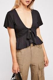  Knot Me Tee