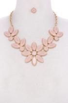  Flower Blush Necklace-set