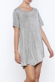  Minkpink Swing Tee