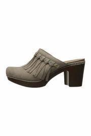 Dansko Deni Clog