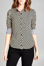  Slanted Stripes Button-down