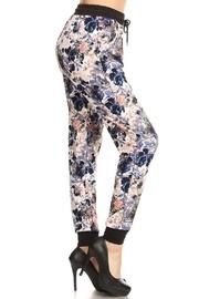  Roses Print Jogger