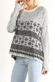  Patterned Pullover Sweater