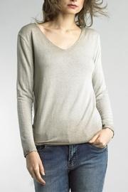  Piped Long Sleeve Liquid Tee