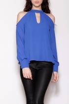  Coled Shoulder Top