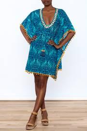  Lavinia Cover-up