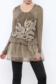  Tan Tunic