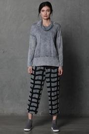  Relaxed Turtleneck Top