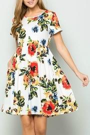  Hannah's Floral Swing-dress