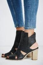  Effie Heel Bootie