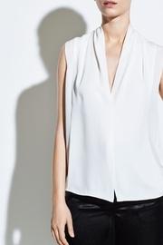  Sleeveless Drape Blouse