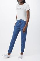  Stand Tall Tee