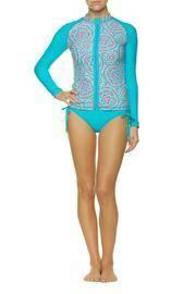  Swim Wear