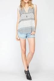  Torero Sleeveless Top