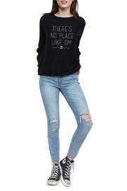  No Place Pullover