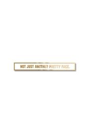  Pretty Face Tie-bar
