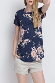  Floral Short Sleeve Tee