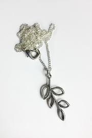  Leaf Stem Necklace