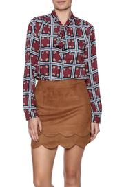  Geo Lines Bow Top