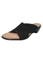 Lucy Elastic Sandal