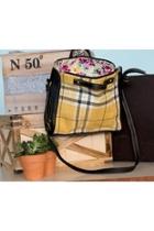  Plaid Tote Bag