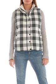  Hitting Headlines Vest