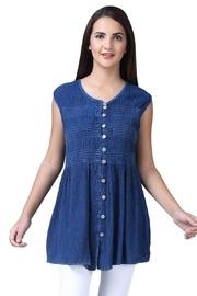  Sleeveless Empire Tunic