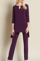  Keyhold Front Tunic