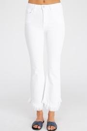  Frayed Cropped Jeans