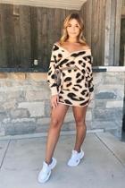  Pantera Sweater Dress