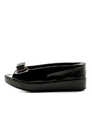  Black Bow Slide