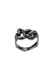  Entangled Black Ring