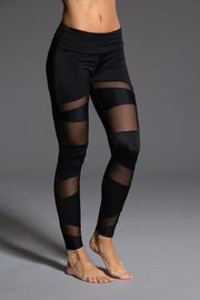  Bondage Legging