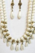  Double-strand Pearl Necklace