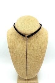  Mya Choker