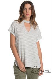  Keyhole Neck Top