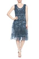  Sleeveless Sequined Embroidered Dress