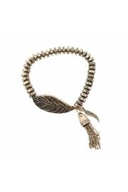  Leaf Stretch Bracelet