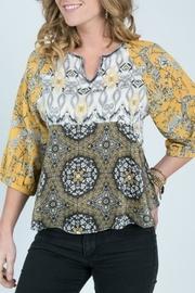  Raglan Sleeve Blouse