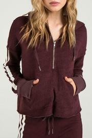  Hickory Pullover