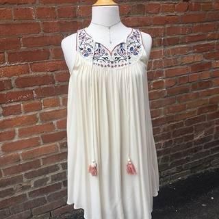  Krisha White Top