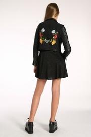  Embroidered Flowers Jacket