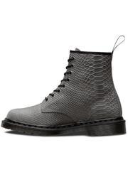  Classic 8 Hole Boot