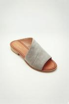  Prague Slide Sandal
