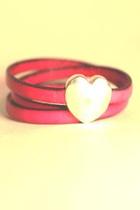  Hearts & Leather Bracelet