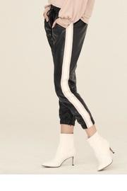  Jogger Side Tape