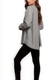  Tencel Slit-back Top